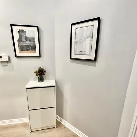 Stylish Retreat - Sleeps 6