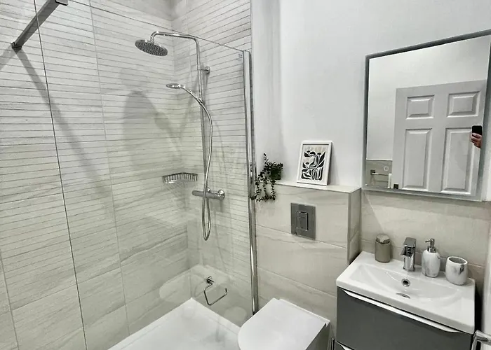 アパート Stylish Retreat - Sleeps 6
